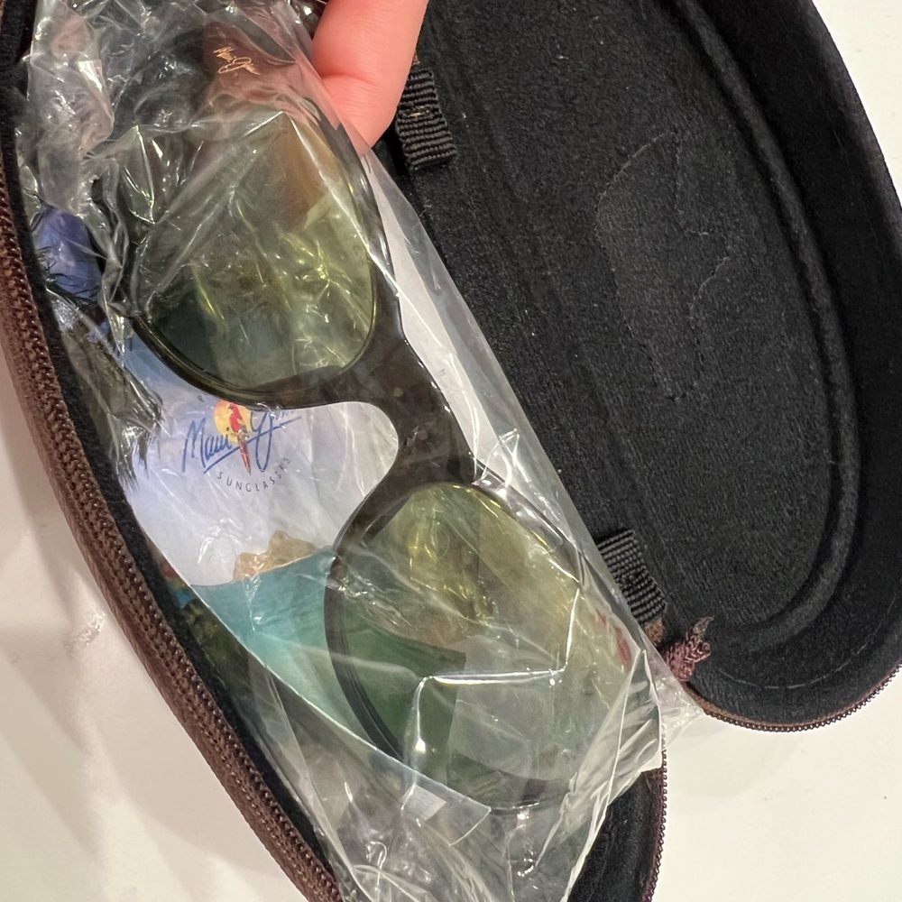[NEW] Maui Jim Pipiwai trail (MJ416-15F)